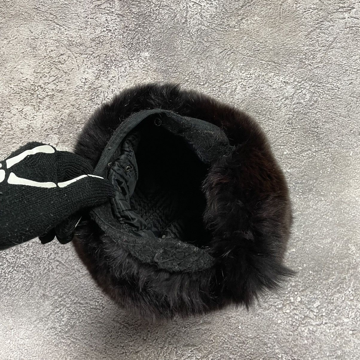 If Six Was Nine Vintage 90s Alt Beanie Mohair Ushanka Faux American VTg Size ONE SIZE - 4 Thumbnail