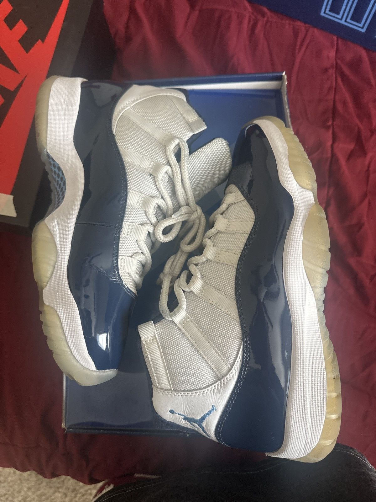 Jordan Brand Air Jordan 11 UNC Win Like 82 Size US 9.5 / EU 42-43 - 3 Thumbnail