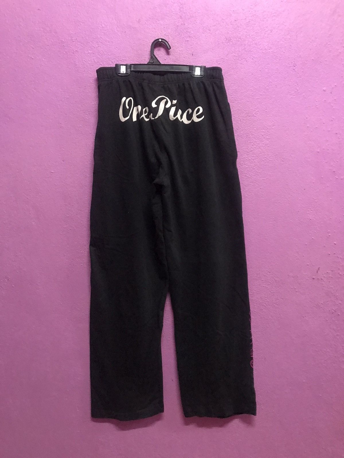 One Piece One Piece Sweatpants Size US 28 / EU 44 - 2 Thumbnail