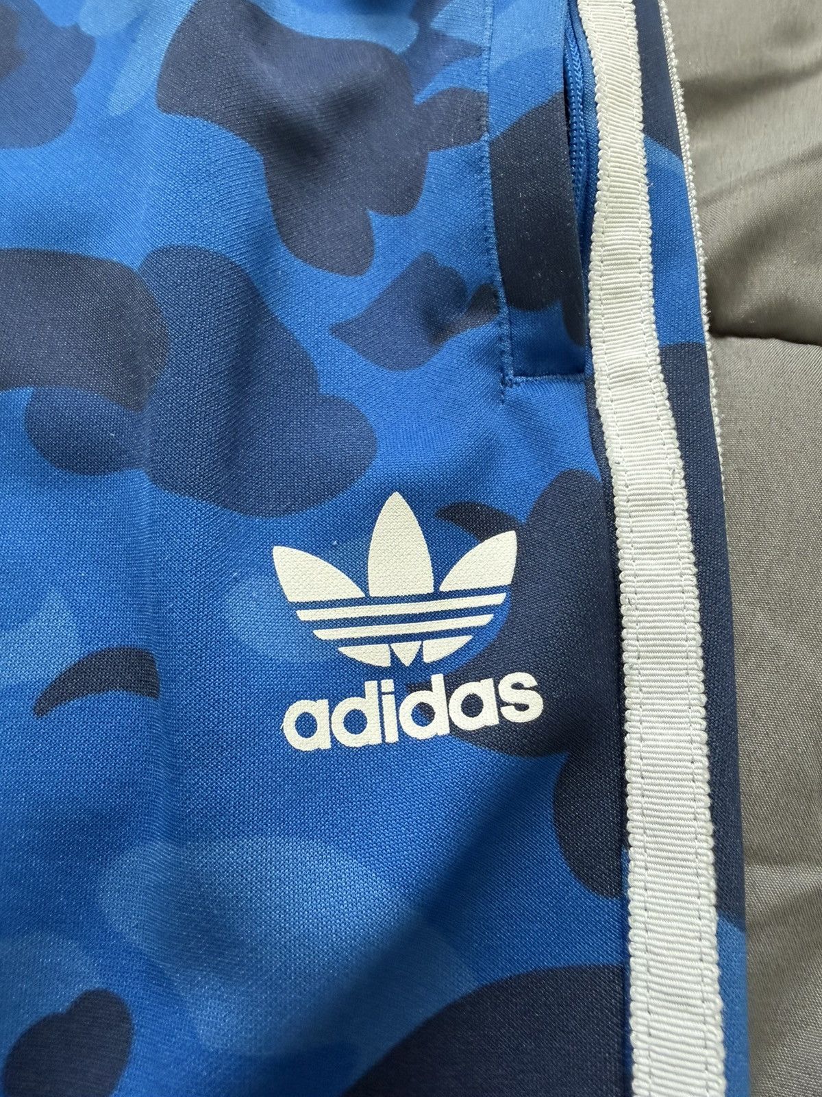 Adidas × Bape Bape Camo Sweatpants Size US 31 - 3 Thumbnail