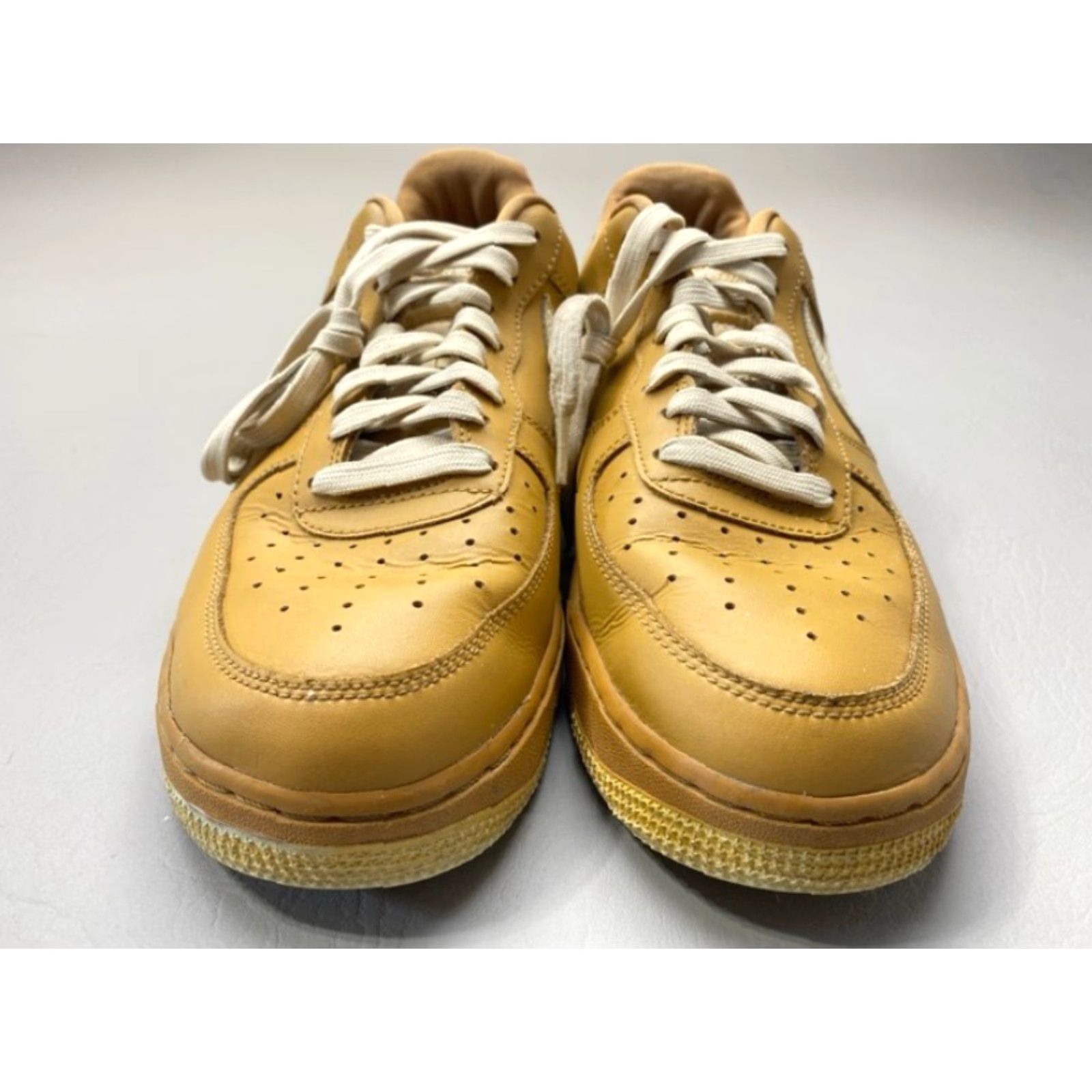 Nike Nike Air Force 1 '07 LV8 Elemental Gold 2017 823511-703 Size 9 Sneaker 1383 Size US 9 / EU 42 - 3 Thumbnail