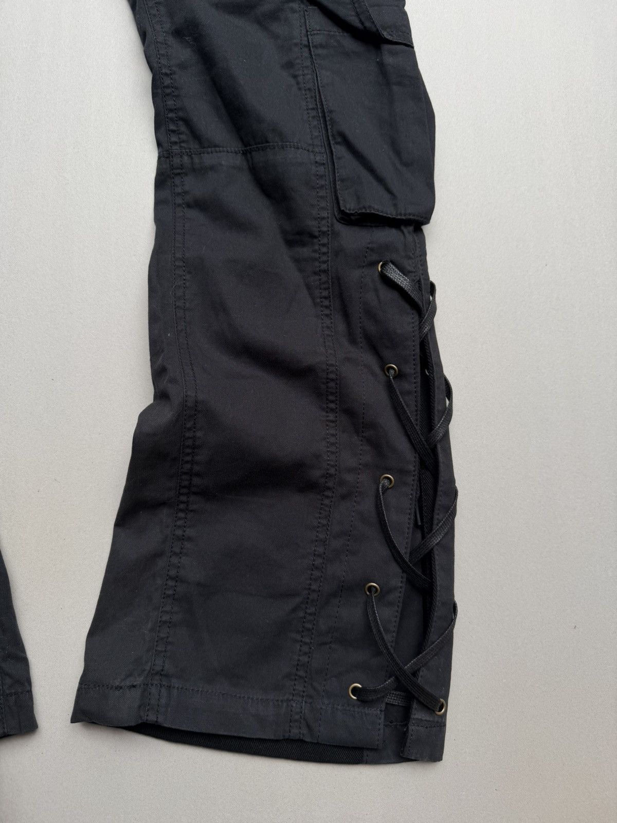 Japanese Brand Asymetricl lace-up flare cargo pants Size US 28 / EU 44 - 4 Thumbnail