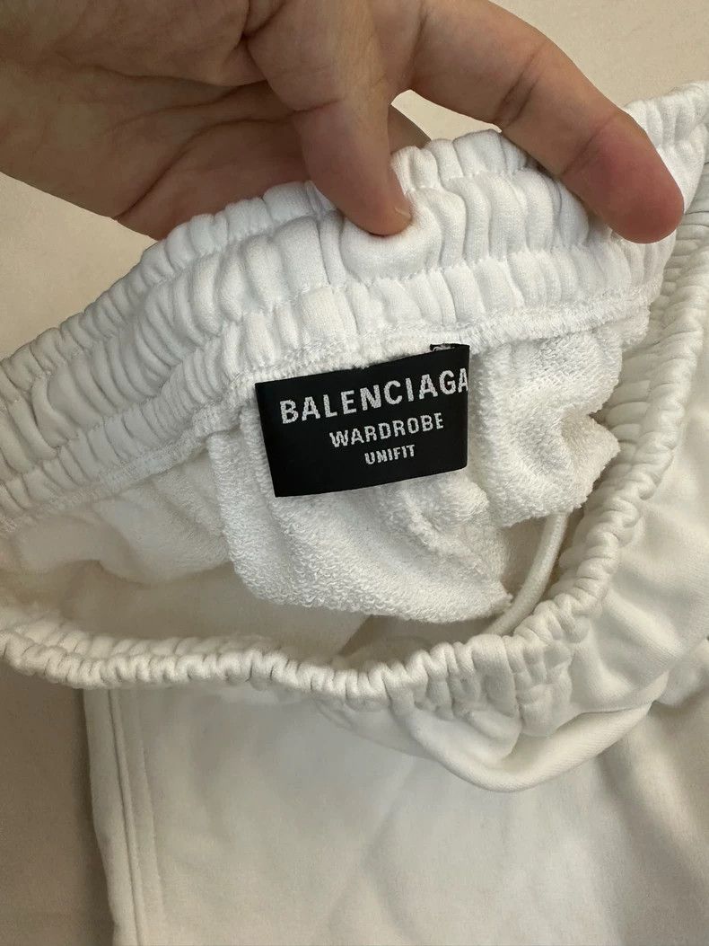 Balenciaga Balenciaga size XS Cola Logo Embroidered Sports Shorts Size US 27 - 4 Thumbnail