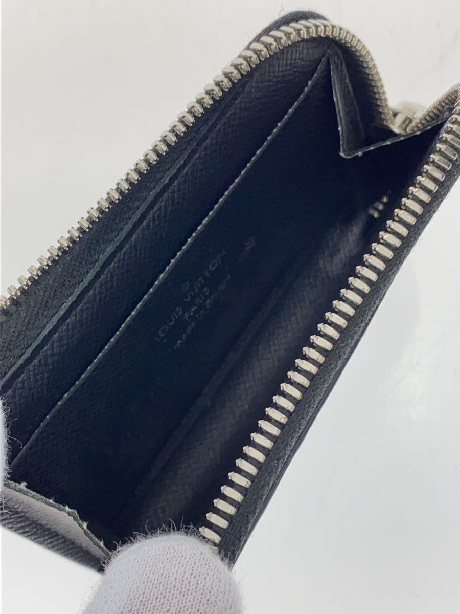 Louis Vuitton Louis Vuitton Taiga Porte Monnet Jour Plain Black Size ONE SIZE - 4 Thumbnail