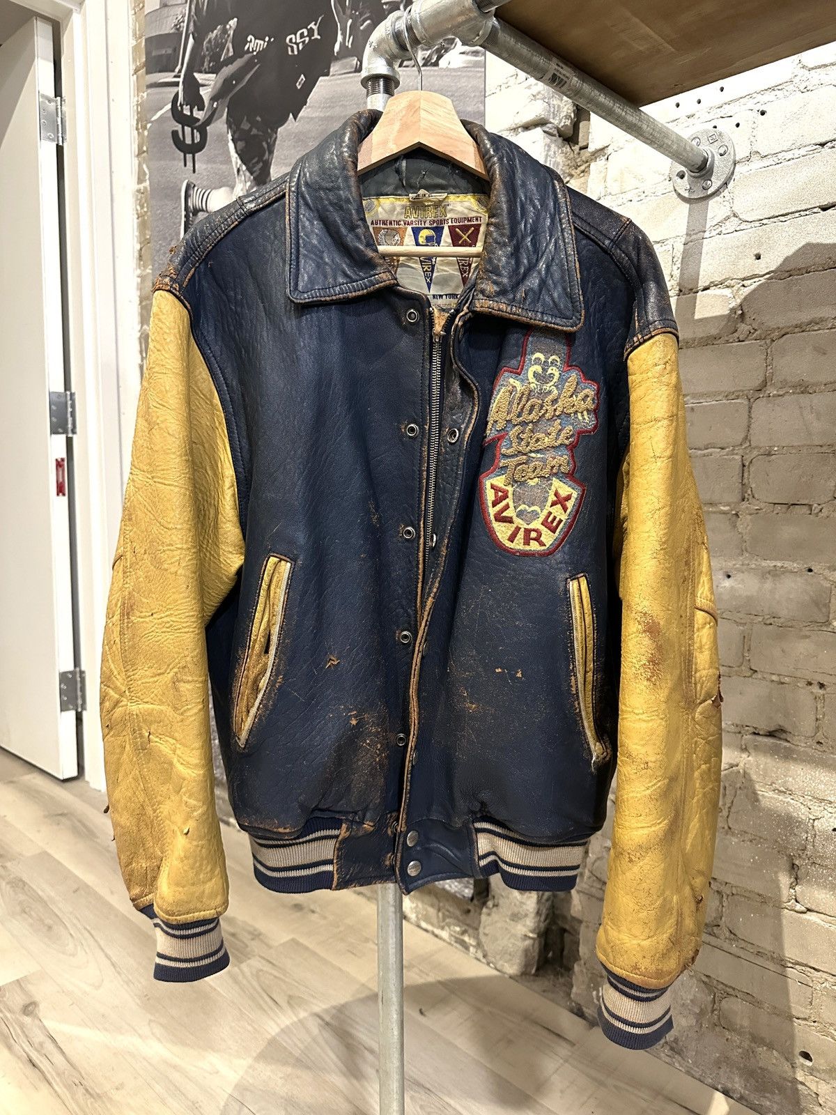 Avirex Alaska Wild Bears Leather Jacket
