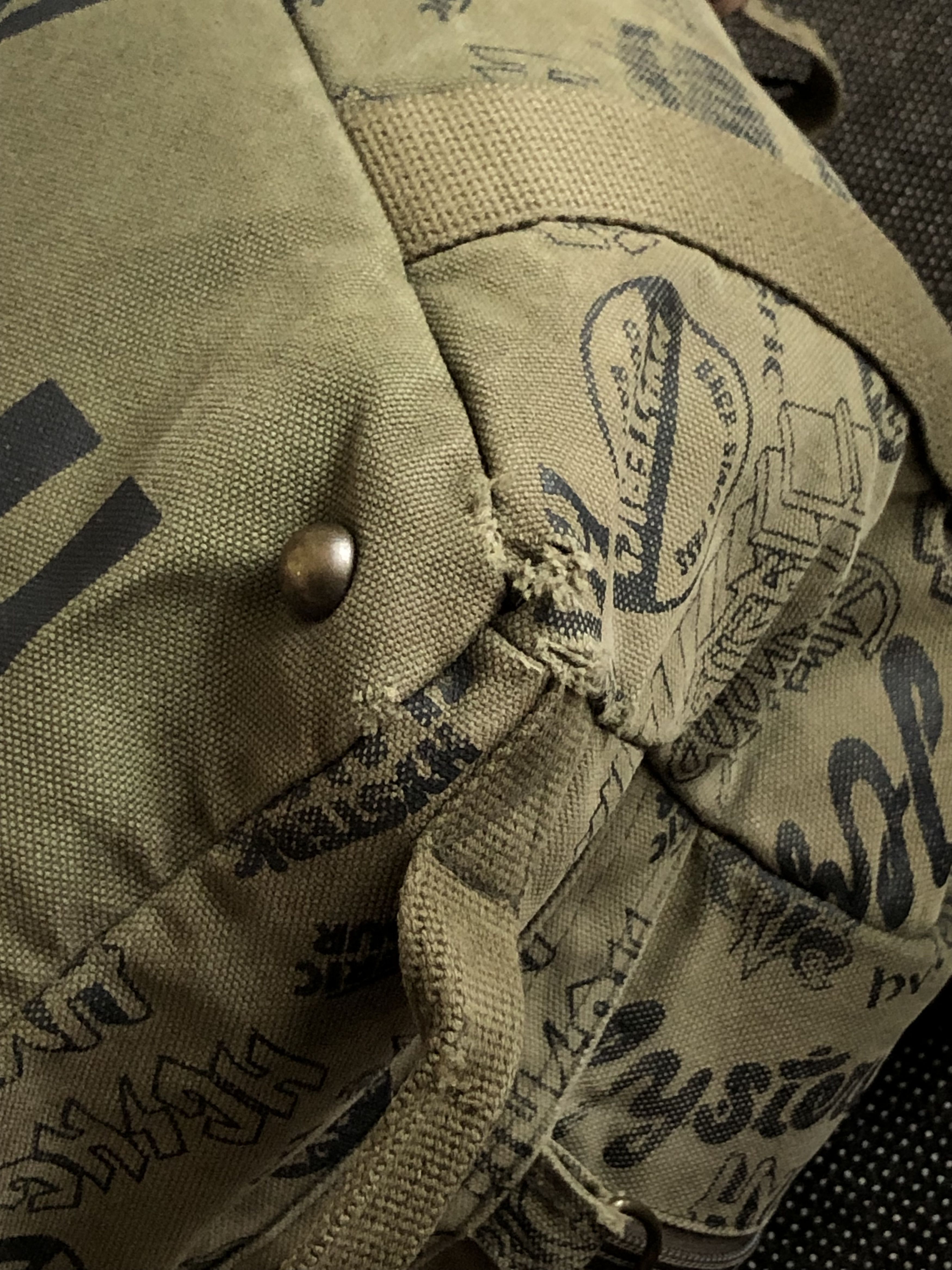 Hysteric Glamour × Vintage RARE🔥VINTAGE 90’S HYSTERIC GLAMOUR ARMY METAL DUFFLE BAG Size ONE SIZE - 11 Thumbnail