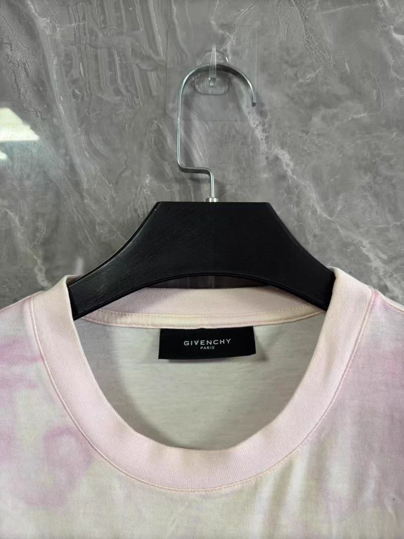 Givenchy Givenchy Full print Madonna short sleeve Size US M / EU 48-50 / 2 - 3 Thumbnail