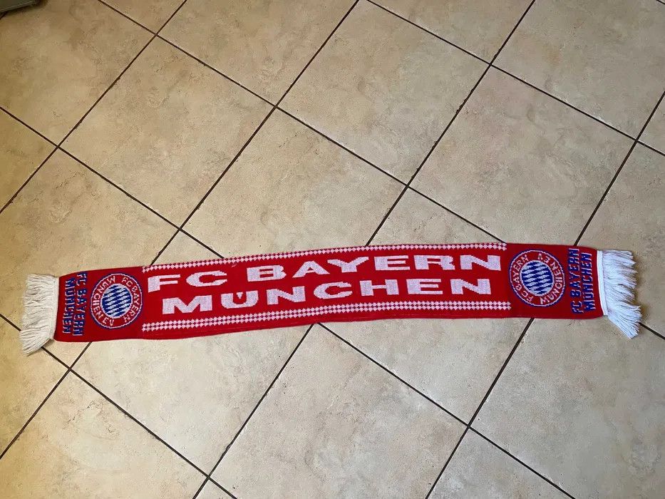 Other BAYERN MUNCHEN F.C. Unique Football Scarf - UNIQUE Size ONE SIZE - 3 Thumbnail