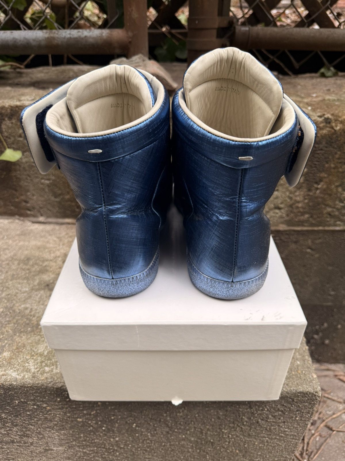 Maison Margiela Maison Margiela Holographic Futures 43.5 Size US 10.5 / EU 43-44 - 5 Thumbnail