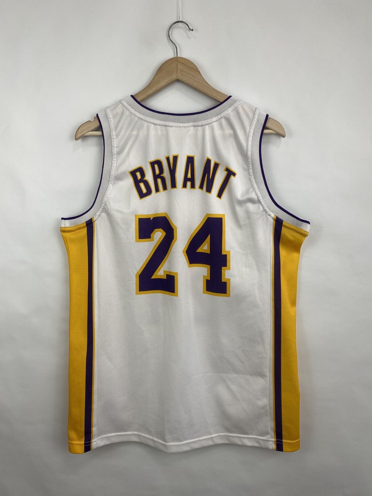 Champion 🇺🇸 Vintage Y2K Kobe Bryant 24 Champion L A Lakers Jersey Rare Size US L / EU 52-54 / 3 - 10 Thumbnail