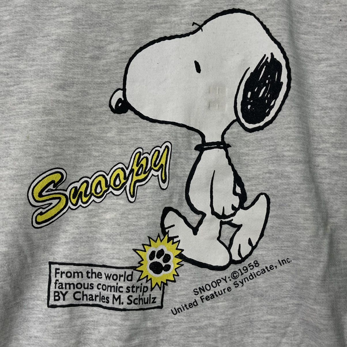 Peanuts Peanuts Snoopy Graphic Crewneck Sweatshirt – Grey (Size L) Size US L / EU 52-54 / 3 - 3 Thumbnail