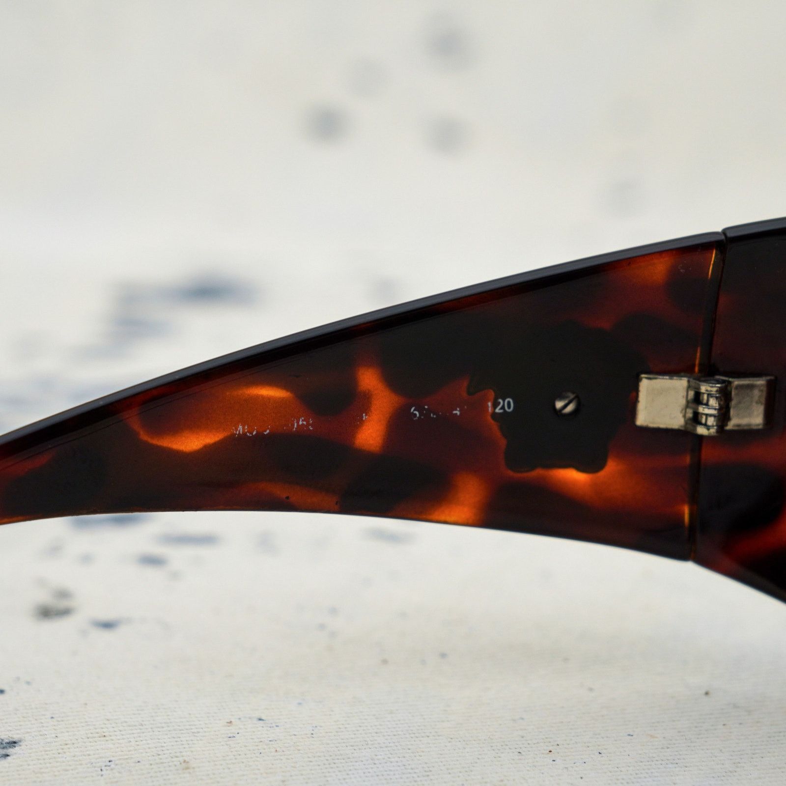 Versace Vintage versace medusa logo tortoiseshell y2k sunglasses Size ONE SIZE - 6 Thumbnail