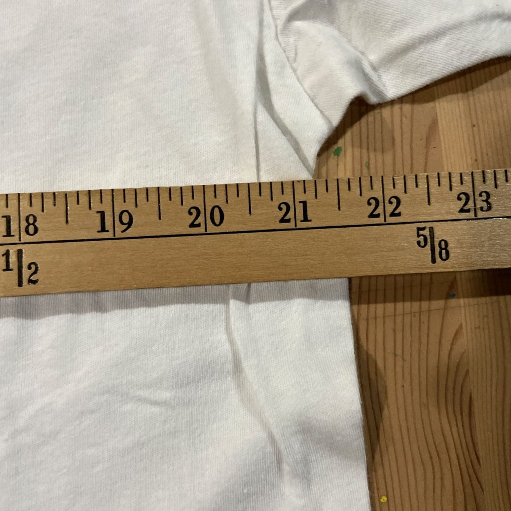Roark Roark Roark Revival T Shirt Mens XL White Short Sleeve Mizu Hardwear Gorp Nepal Help Mizu Hardwear Mens XL White Roark Revival T Shirt Size US XL / EU 56 / 4 - 5 Thumbnail