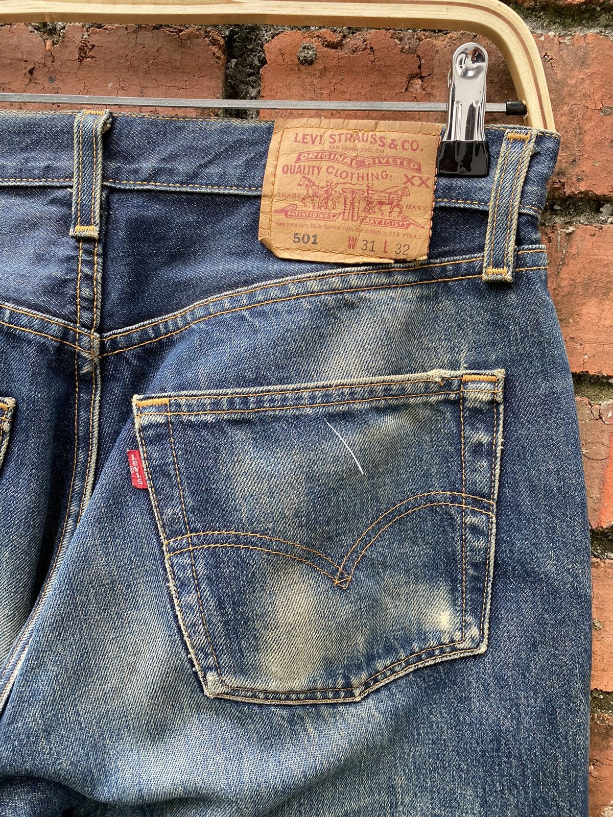 Levi's × Levi's Vintage Clothing × Vintage W31x32 vintage levi's 501 90s Made in USA faded Size US 31 - 5 Thumbnail