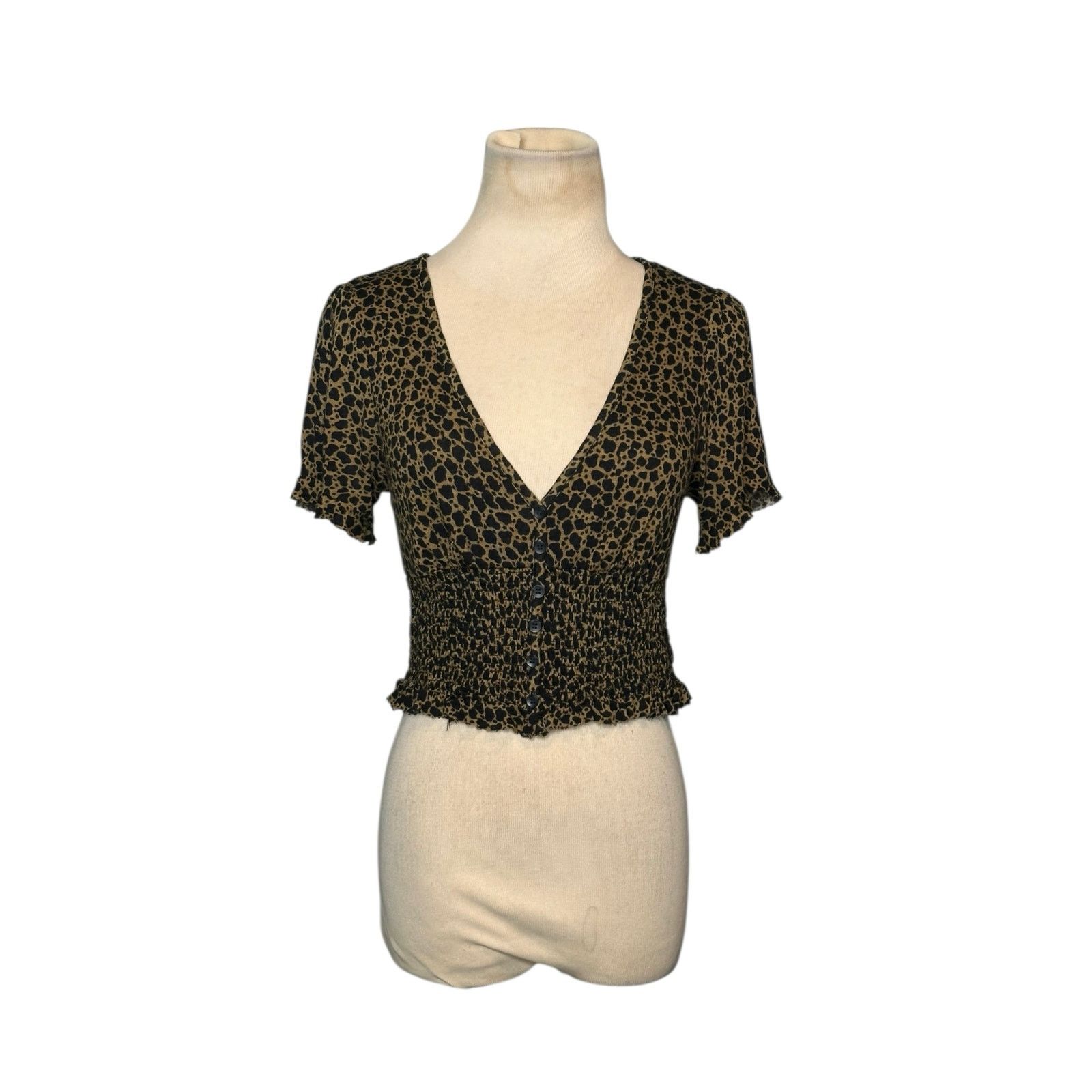 Urban Outfitters Urban Outfitters short sleeve smocked crop top Size Small Size M / US 6-8 / IT 42-44 - 8 Thumbnail