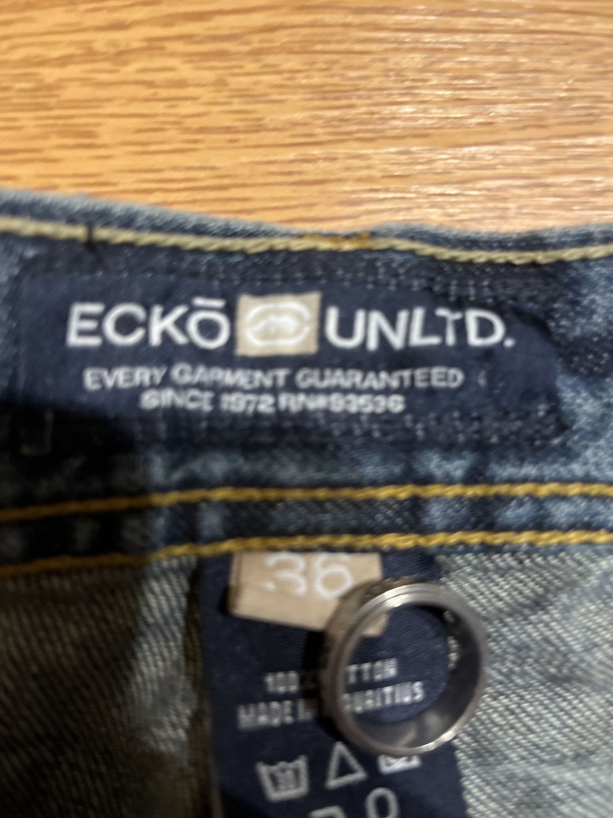 Ecko Unltd. vintage 90’s baggy embroidered faded ecko jorts Size US 36 / EU 52 - 3 Thumbnail