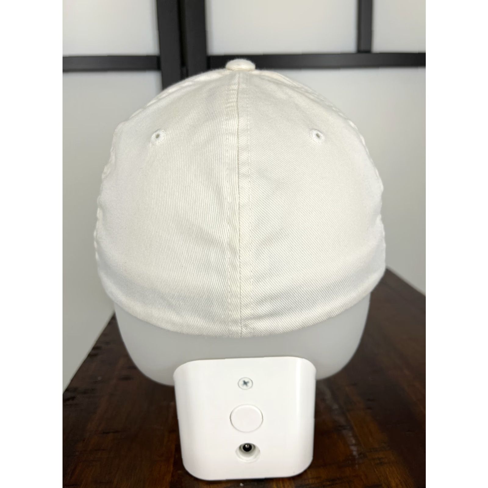 Volcom Volcom Baseball Hat Cap M White Cotton Polyester Spandex Twill Fitted Adult Mens / Beach Style / Casual Size ONE SIZE - 7 Thumbnail