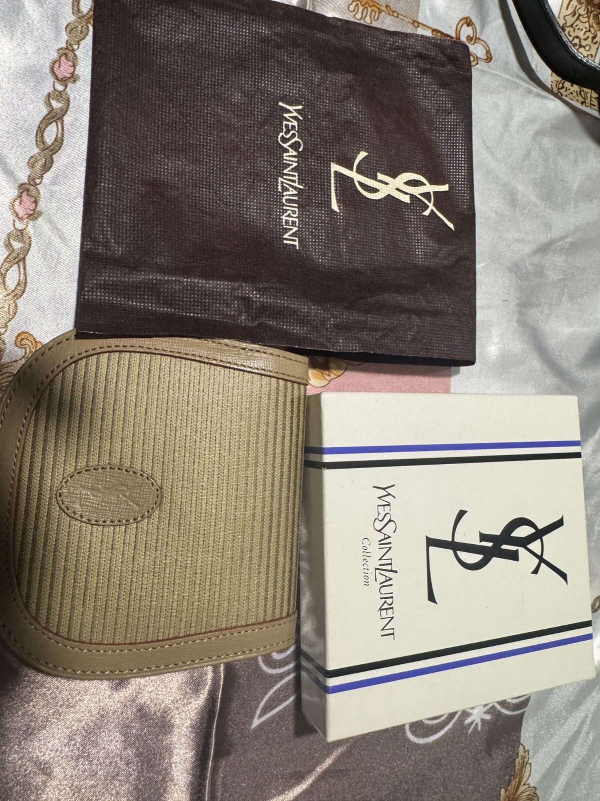 Yves Saint Laurent Yves Saint Laurent vintage bifold wallet with dusty and box Size ONE SIZE - 9 Thumbnail