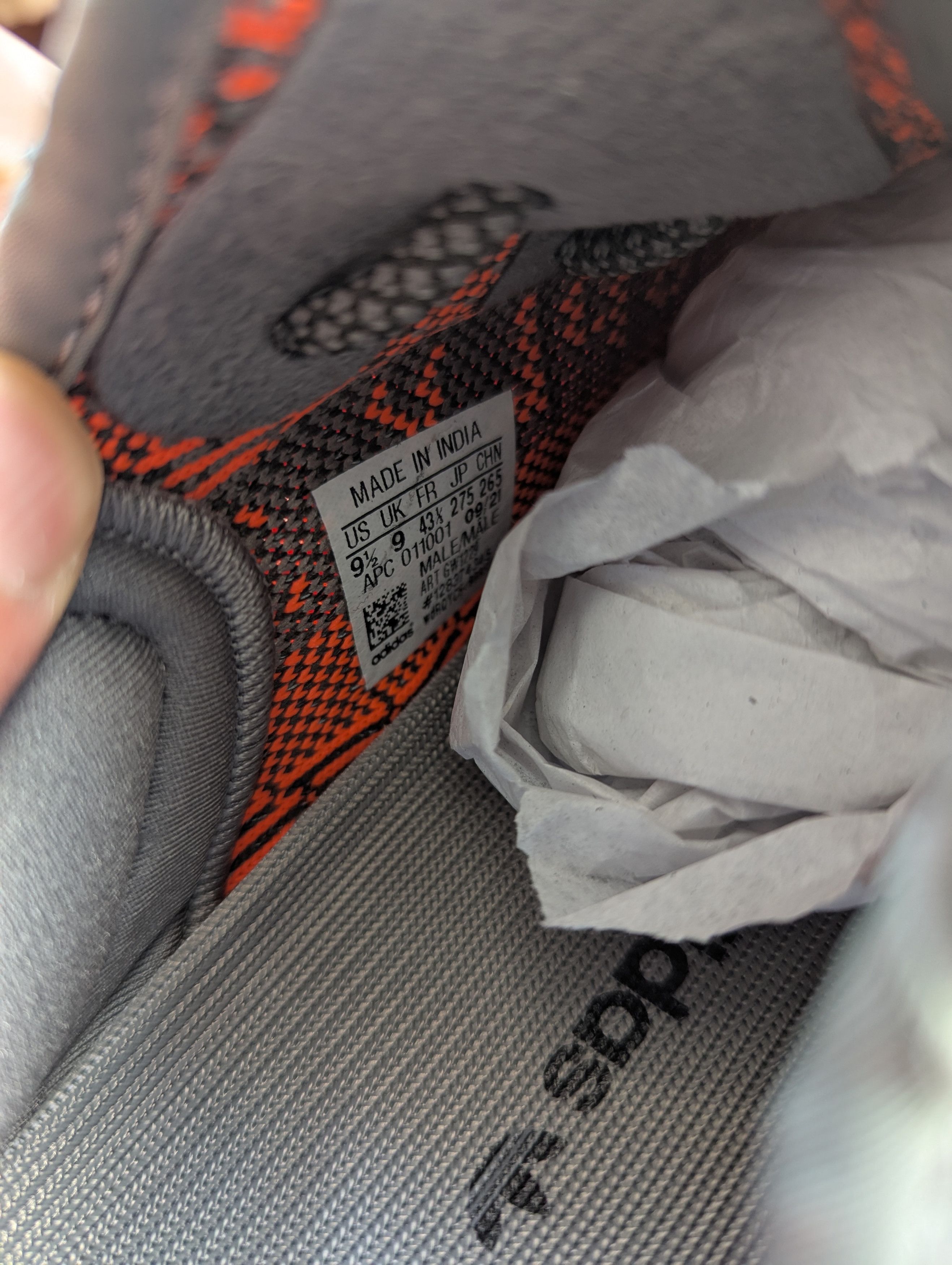 Adidas Adidas Yeezy Boost 350 V2 'Beluga Reflective' Size US 9.5 / EU 42-43 - 5 Thumbnail