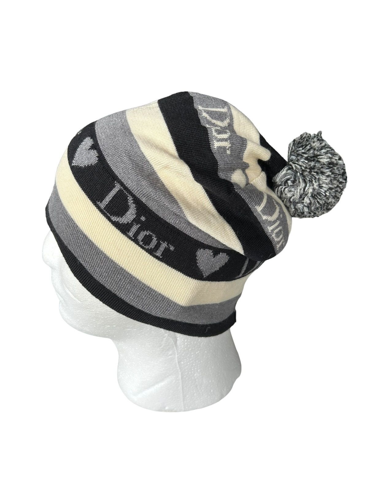 Christian Dior Monsieur Christian Dior Made in italy Beanie Hats Stripe pompom Size ONE SIZE - 4 Thumbnail