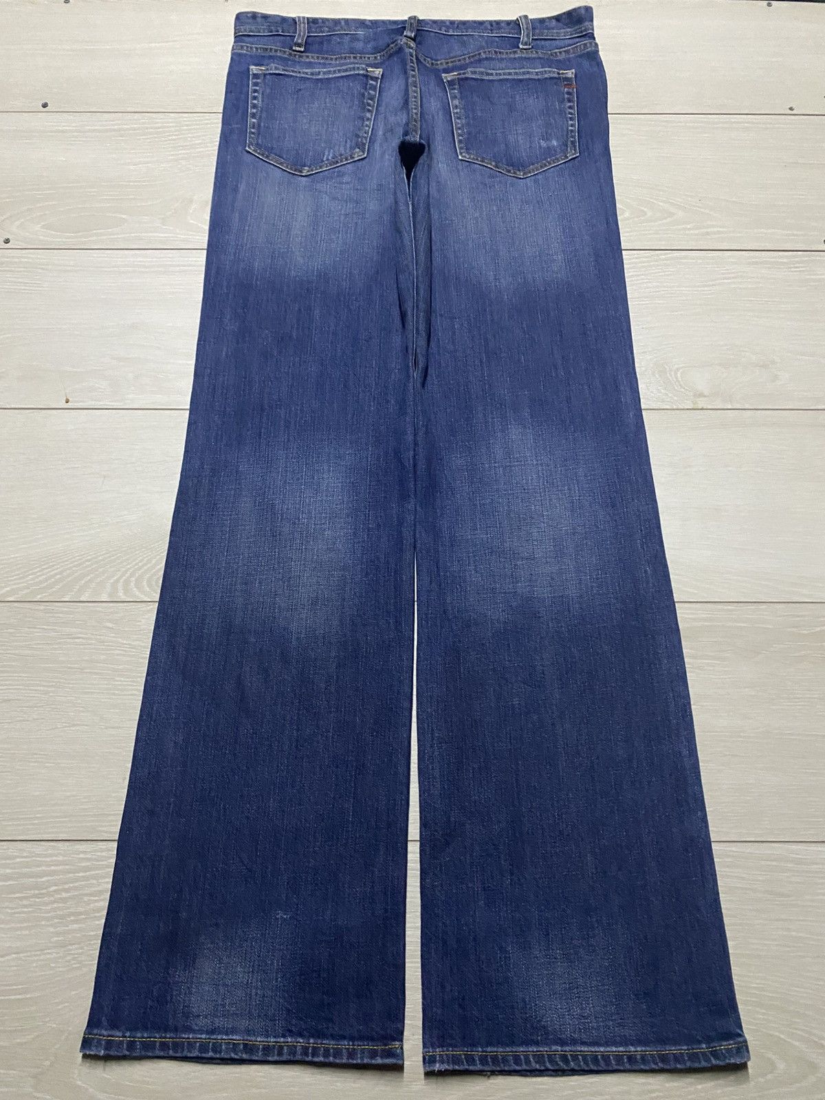Dapper Dan × Gap Vintage Gap Denim Blue Wash Distressed Bootcut Jeans Size US 33 - 2 Thumbnail