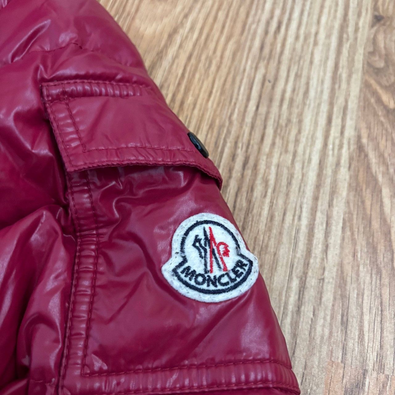 Moncler Moncler Down Jacket Puffer Pink/Red Women size 2 Size S / US 4 / IT 40 - 4 Thumbnail