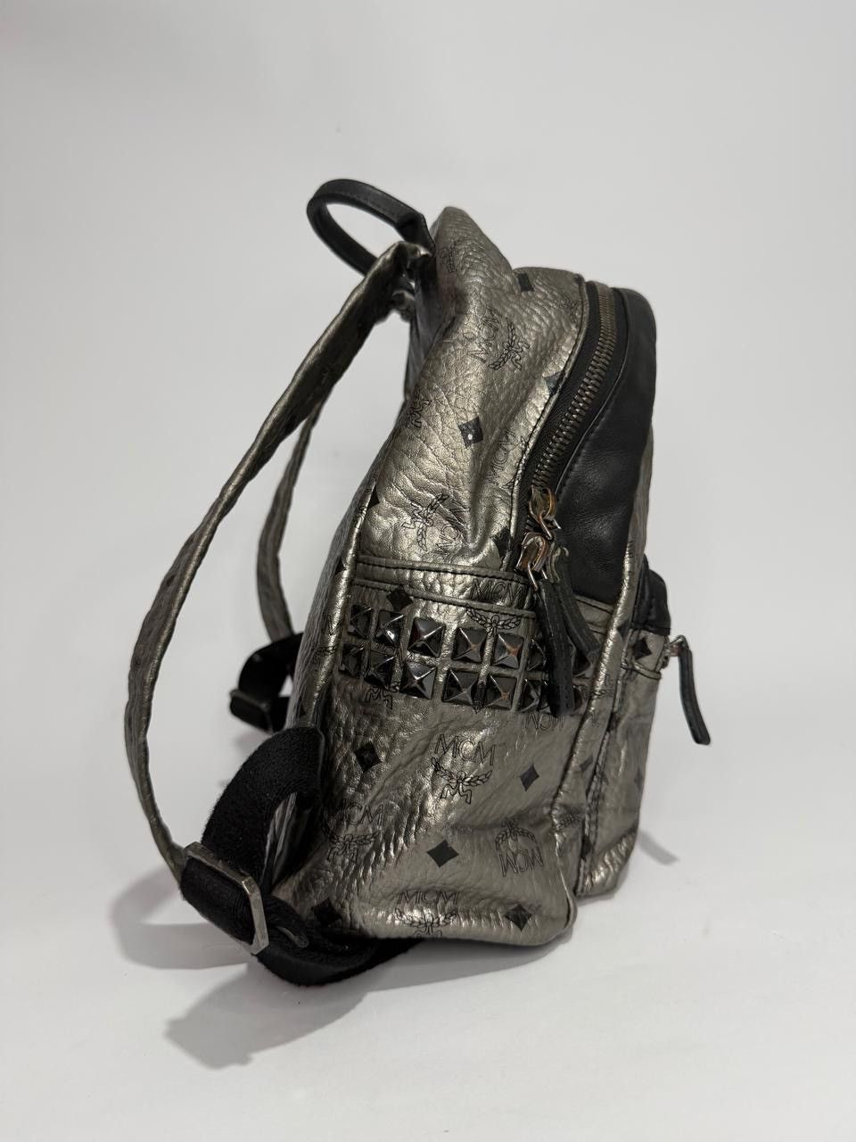 MCM MCM Unisex Visetos Studded Small Stark M Backpack Size ONE SIZE - 2 Thumbnail