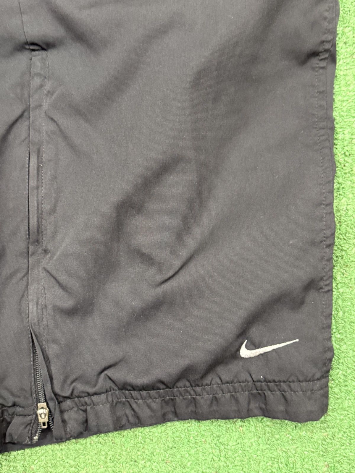 Nike Vintage Y2K Nike Silver Tag Swoosh Baggy Track Pants Size US 34 / EU 50 - 2 Thumbnail