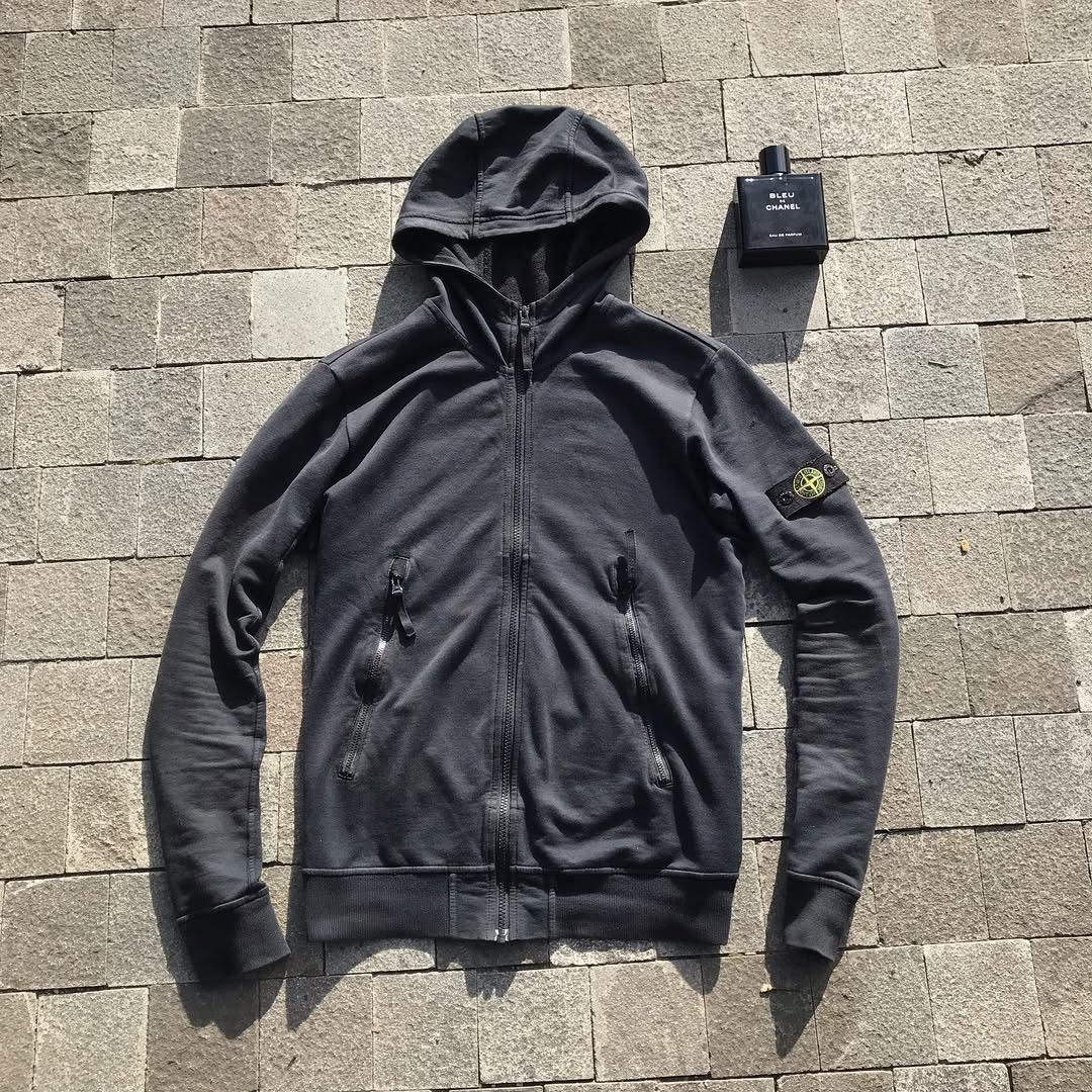 Massimo Osti × Stone Island Stone Island Black Hoodie Sweatshirt Jumper jacket patches Size US M / EU 48-50 / 2 - 13 Thumbnail