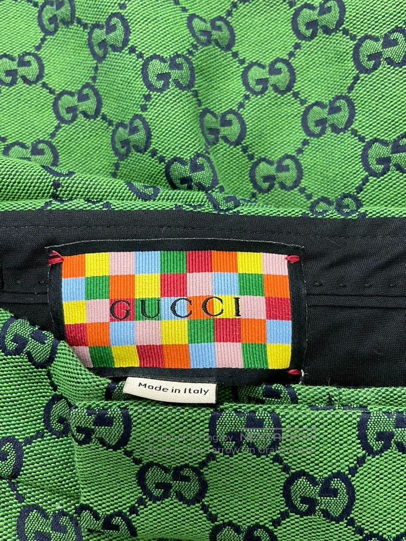 Gucci Gucci Green old flower logo shorts Size 24" / US 00 / IT 34 - 4 Thumbnail