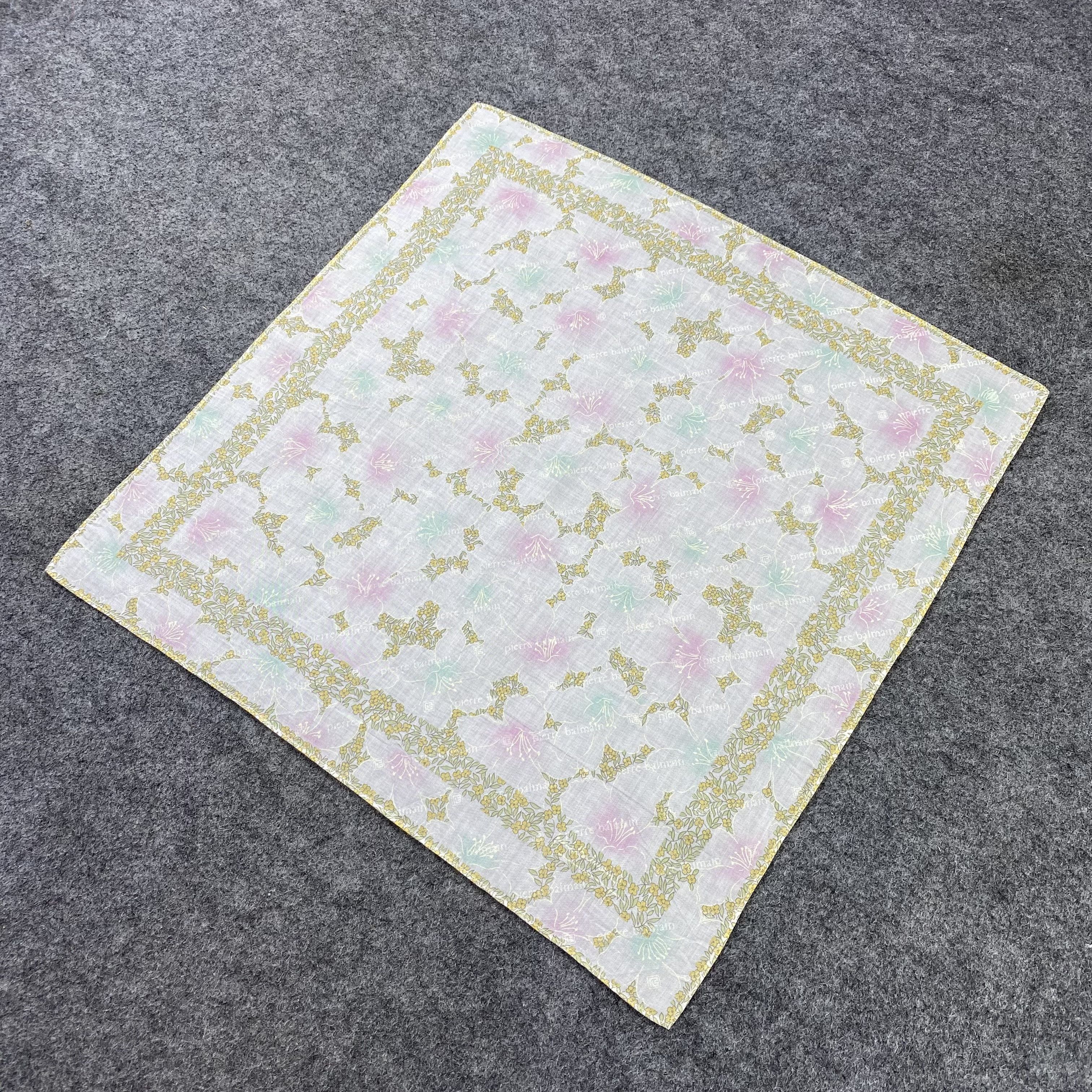 Pierre Balmain Pierre Balmain Handkerchief / Bandana / Neckerchief-B1375 Size ONE SIZE - 4 Thumbnail