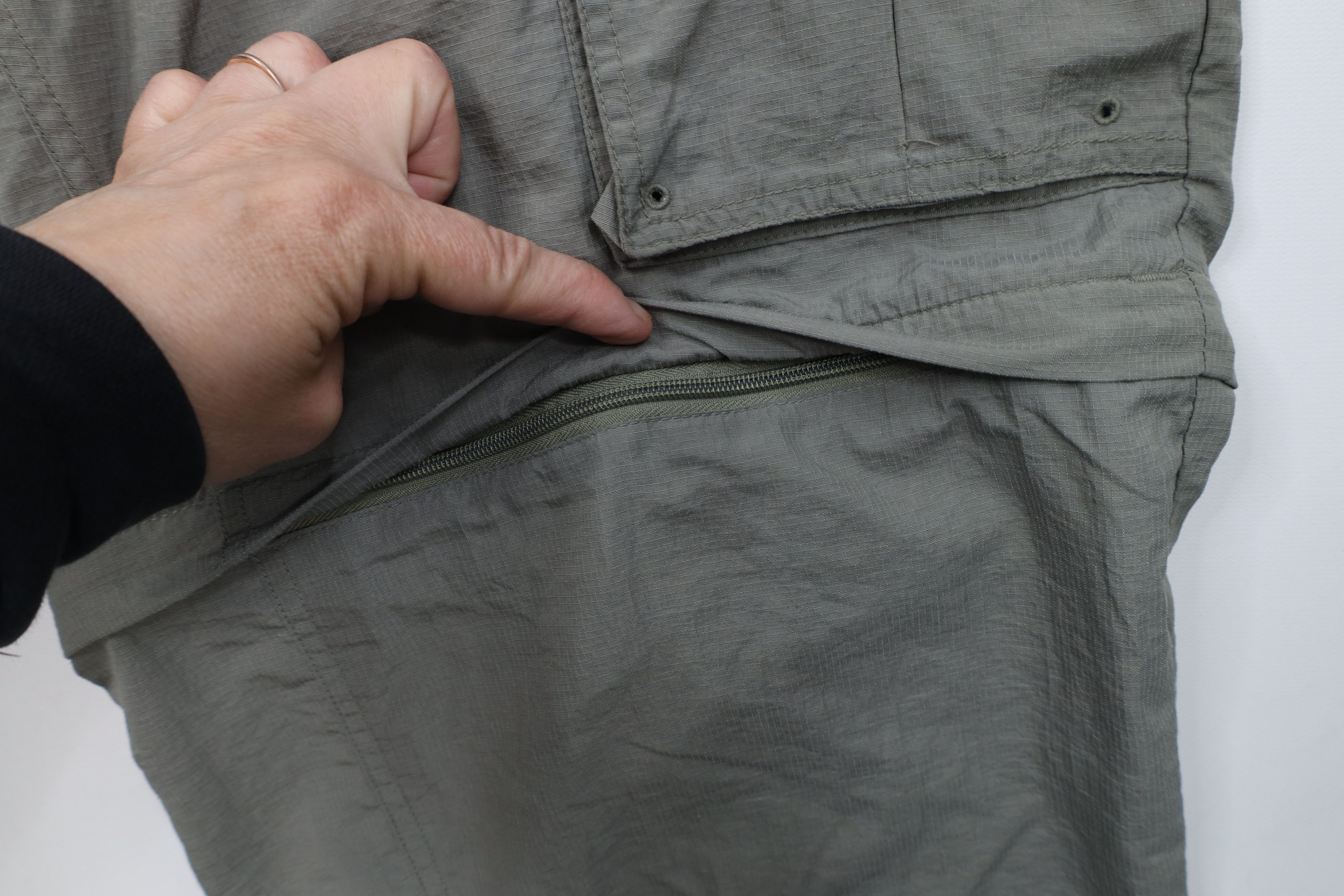 Columbia × Vintage Vintage 90s Columbia Convertible Wide Leg Cargo Pants Size US 34 / EU 50 - 6 Thumbnail