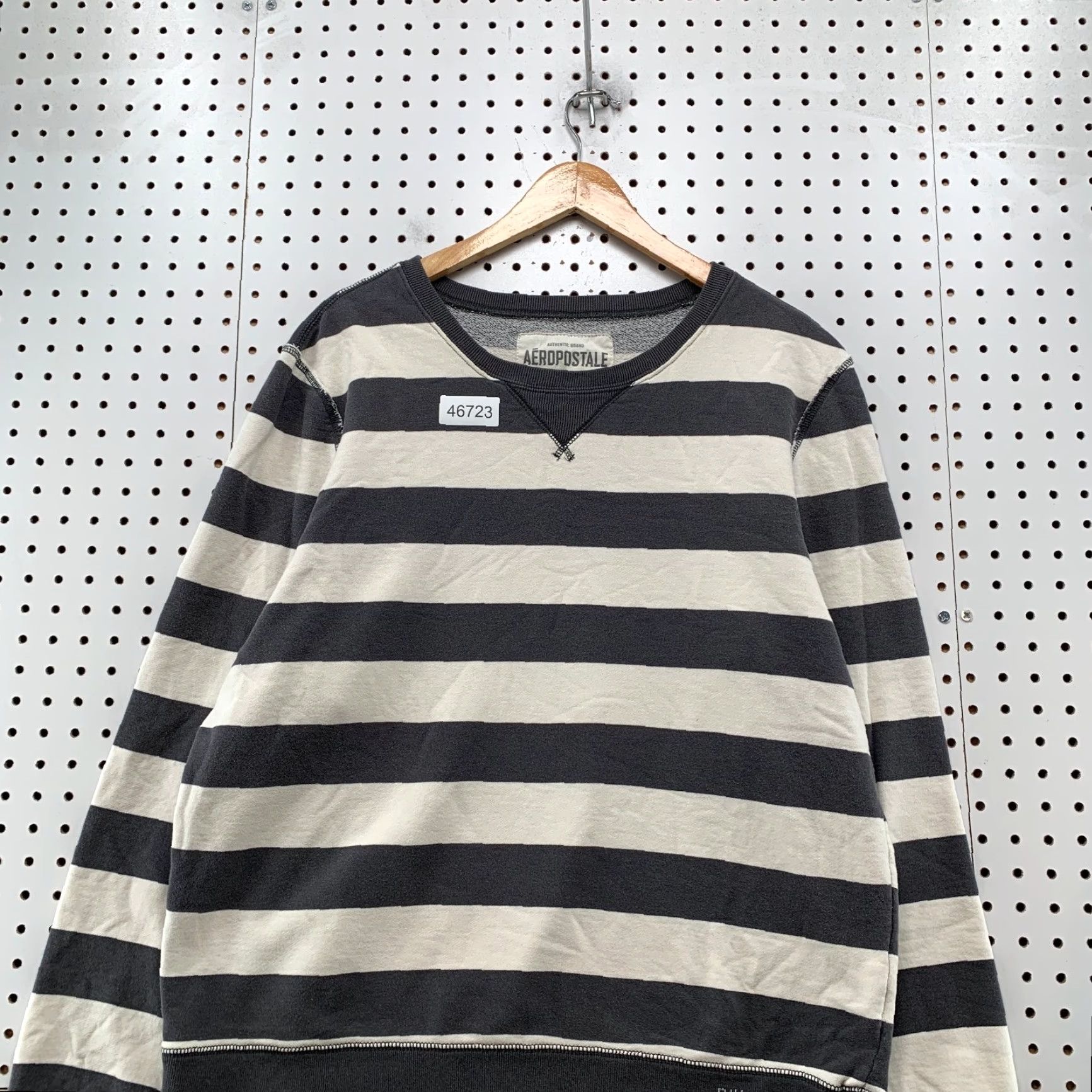 Aeropostale VINTAGE Aeropostale Sweater Mens 2XL Gray White Military Striped Long Sleeve Size US XXL / EU 58 / 5 - 5 Thumbnail