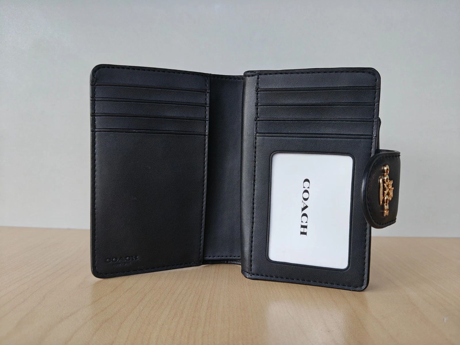Coach Coach Medium Corner Zip Wallet In Signature T/1011 Size ONE SIZE - 8 Thumbnail