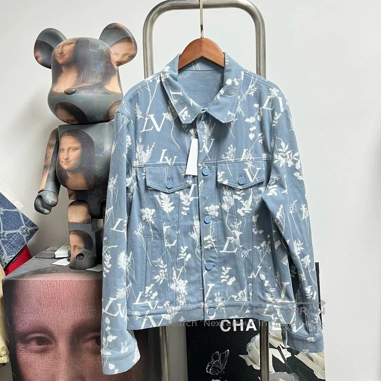 Louis Vuitton Louis Vuitton Monogram Denim Jacket. Size US M / EU 48-50 / 2 - 1 Thumbnail