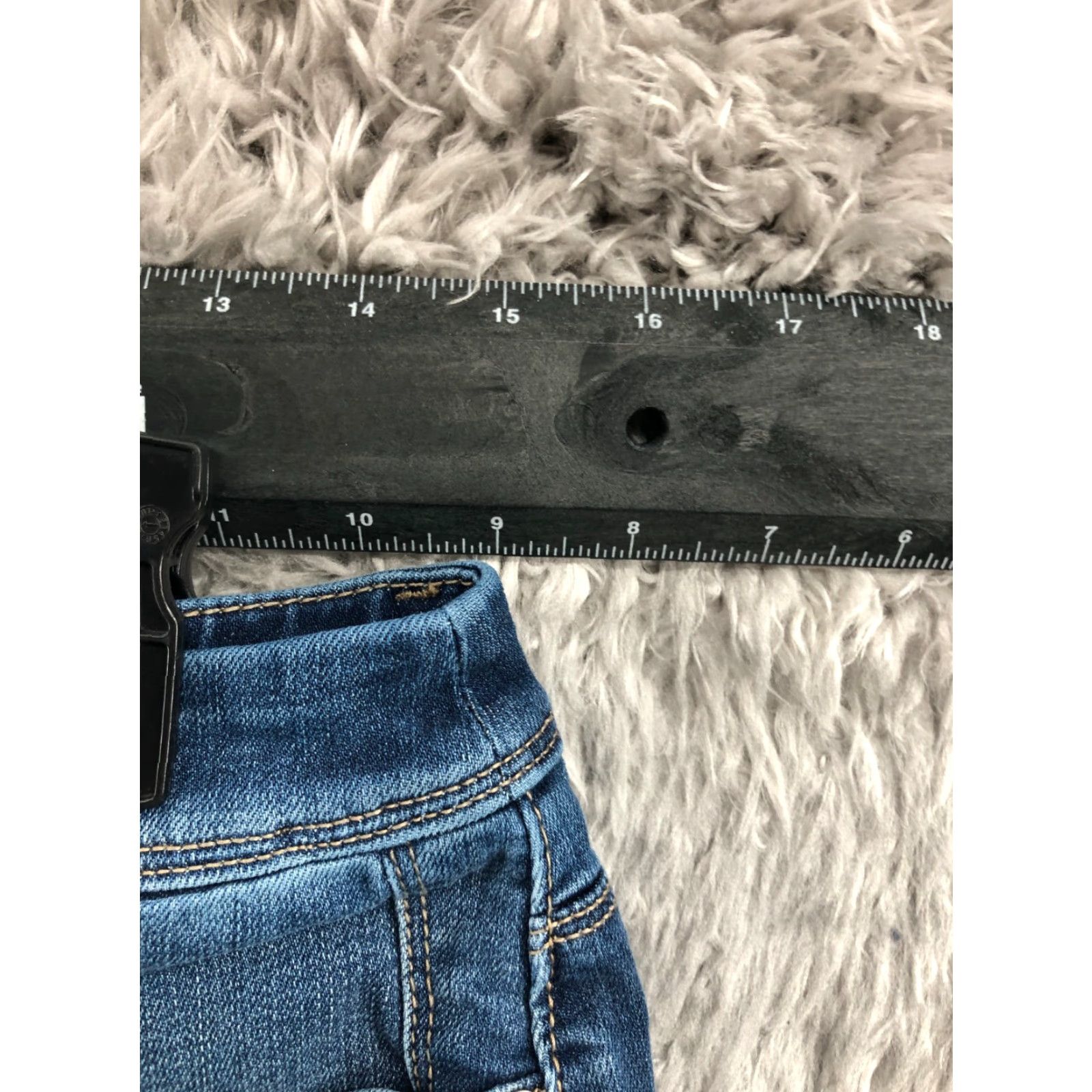 Vintage Chico's Girlfriend Crop Jeans Size 0 Womens Medium Wash Blue Crop Jeans 0 Chico's Girlfriend Medium Wash Blue Womens Size 0 Size 25" / US 0 / IT 36 - 2 Thumbnail