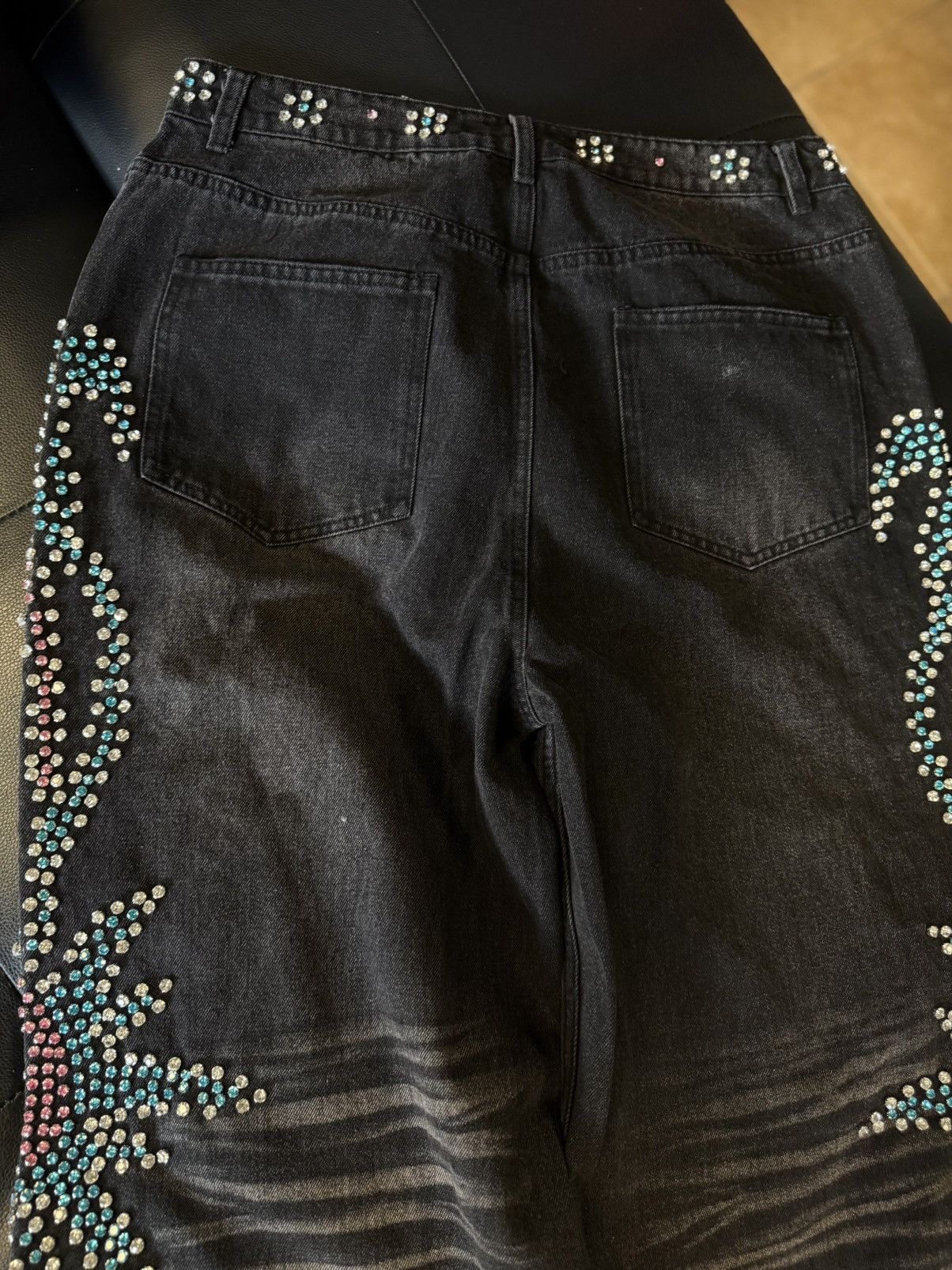 Vale Valley Stone Crystal Rhinestone Baggy Black Jeans Size 30 Size US 30 / EU 46 - 7 Thumbnail