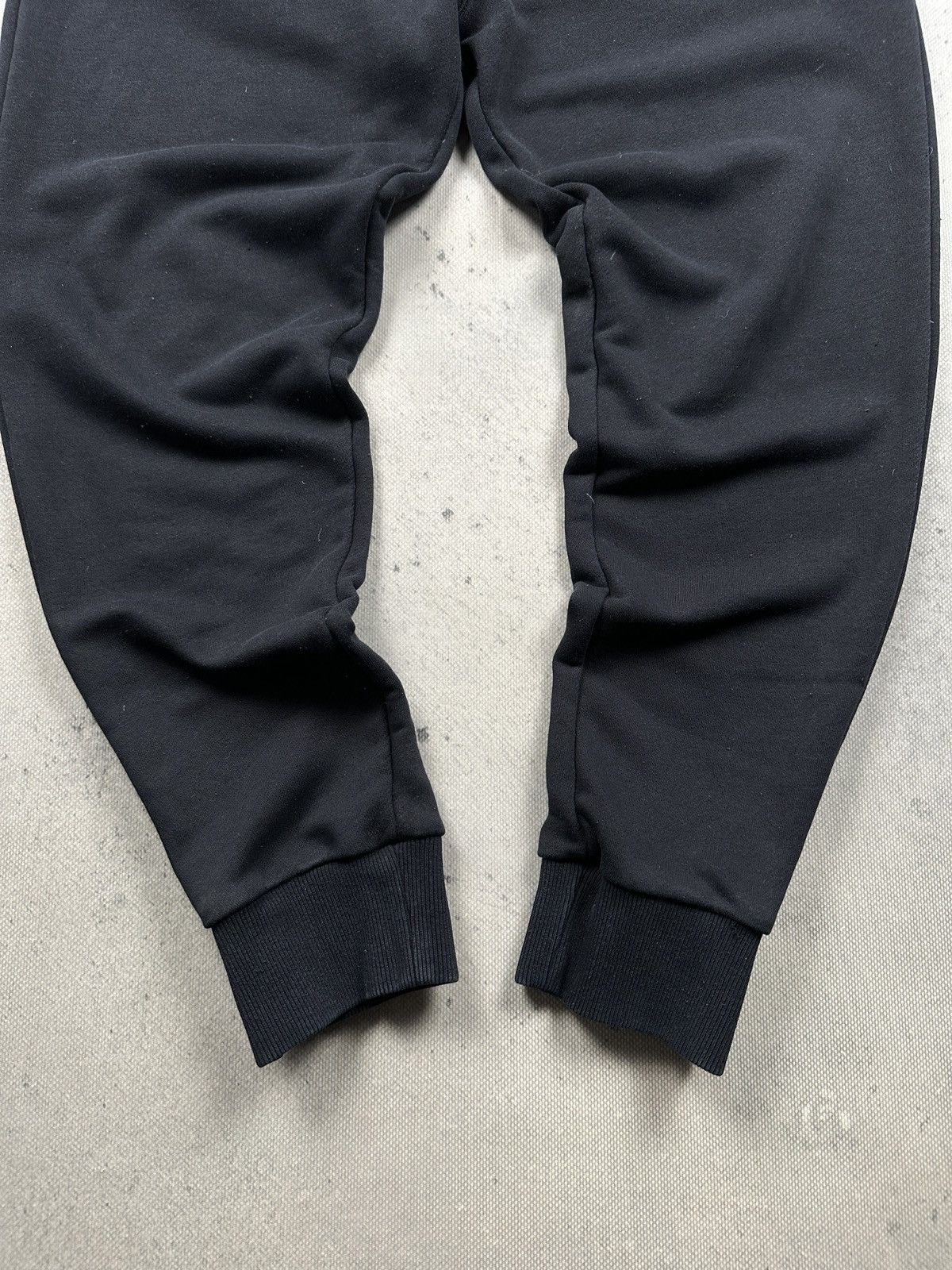 AMI AMI Alexandre Mattiussi Paris Heart Logo Sweatpants Designer Size US 34 / EU 50 - 2 Thumbnail