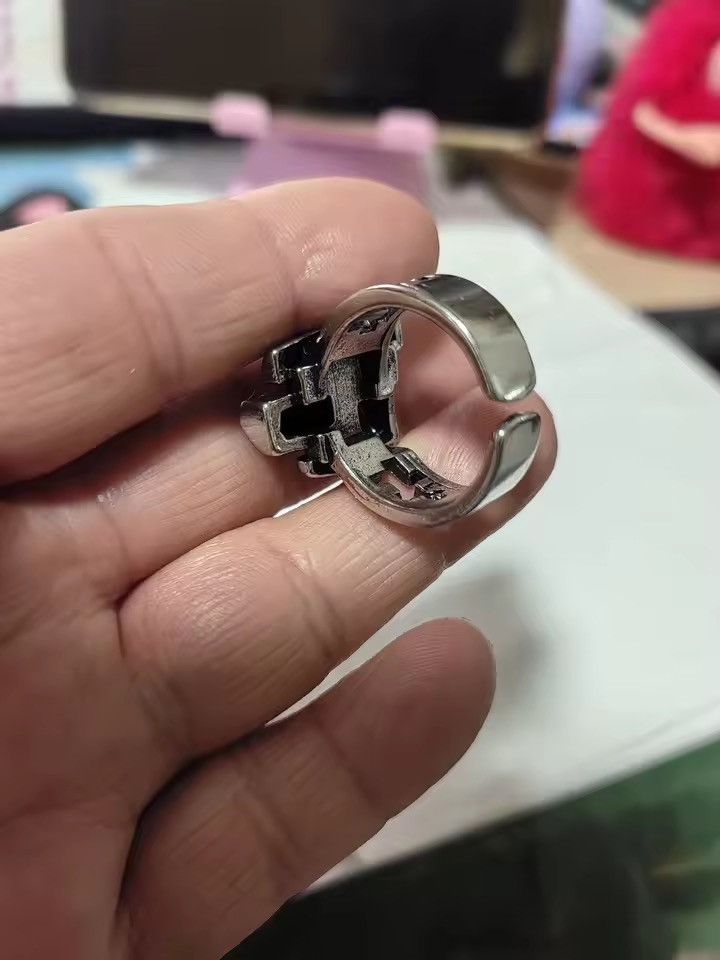 Jewelry Human Face Pattern Adjustable Ring Size ONE SIZE - 6 Thumbnail