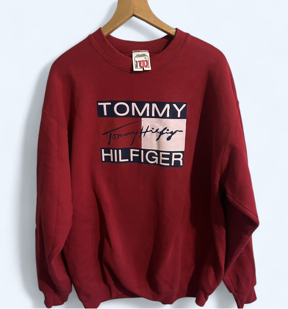Tommy Hilfiger Vintage Bootleg Tommy Hilfiger Crewneck Size XL Size US XL / EU 56 / 4 - 1 Thumbnail