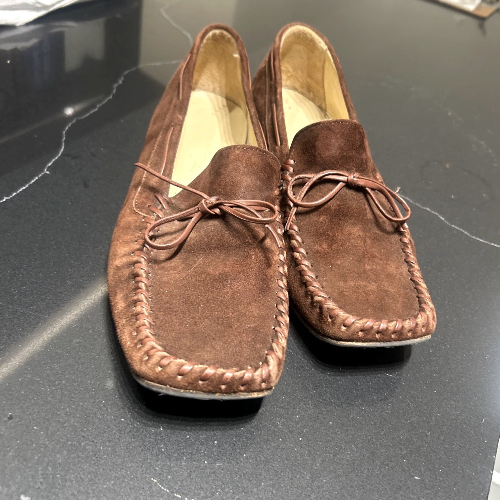 Russell & Bromley Russell & Bromley Women's Square Toe Suede Moc Bow Loafers Brown Size 39 Italy Size US 8 / IT 38 - 3 Thumbnail