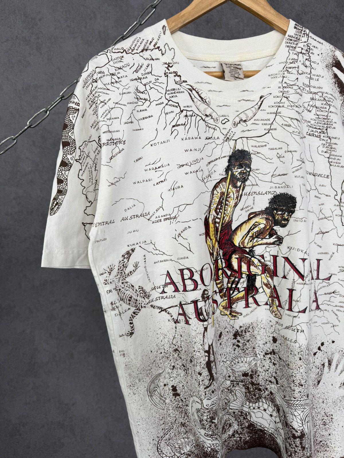 Vintage Aboriginal Australia vintage art overprinted tee Size US M / EU 48-50 / 2 - 3 Thumbnail
