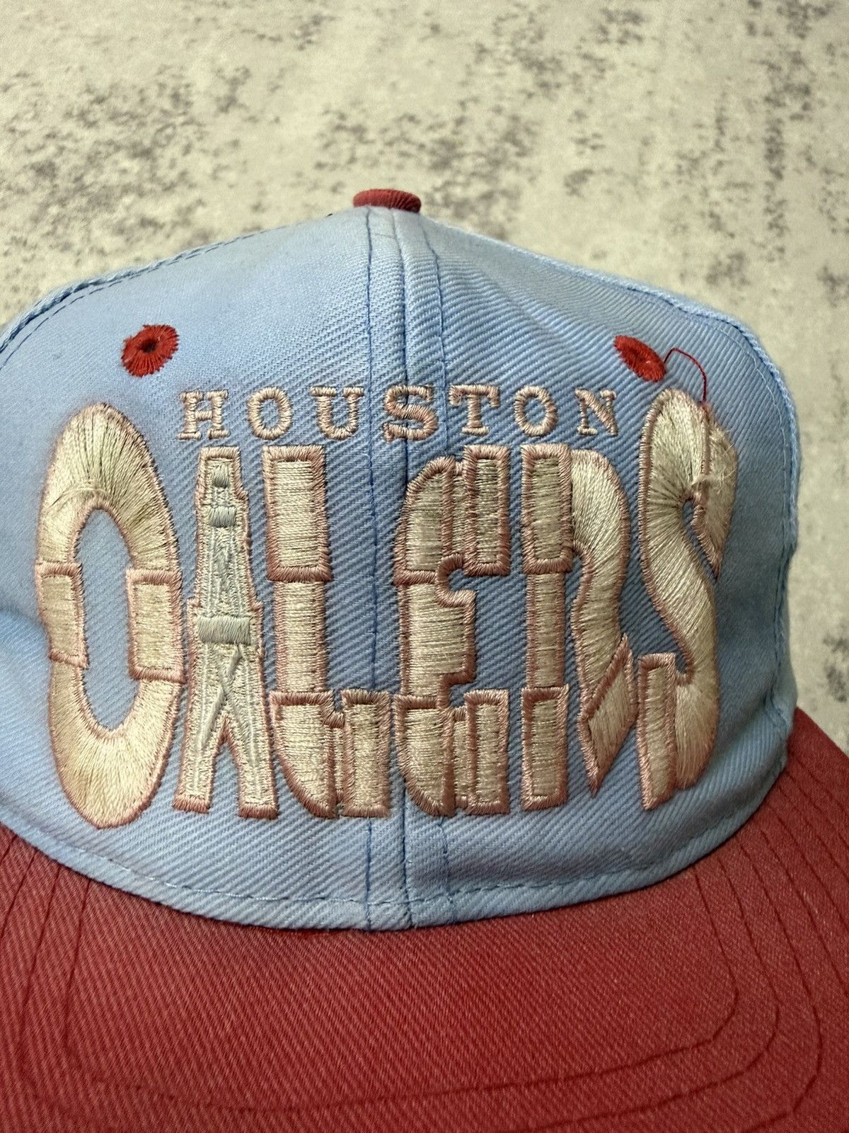 MLB Sun faded🔥🔥Vintage Houston Oilers Snapback Cap Size ONE SIZE - 7 Thumbnail