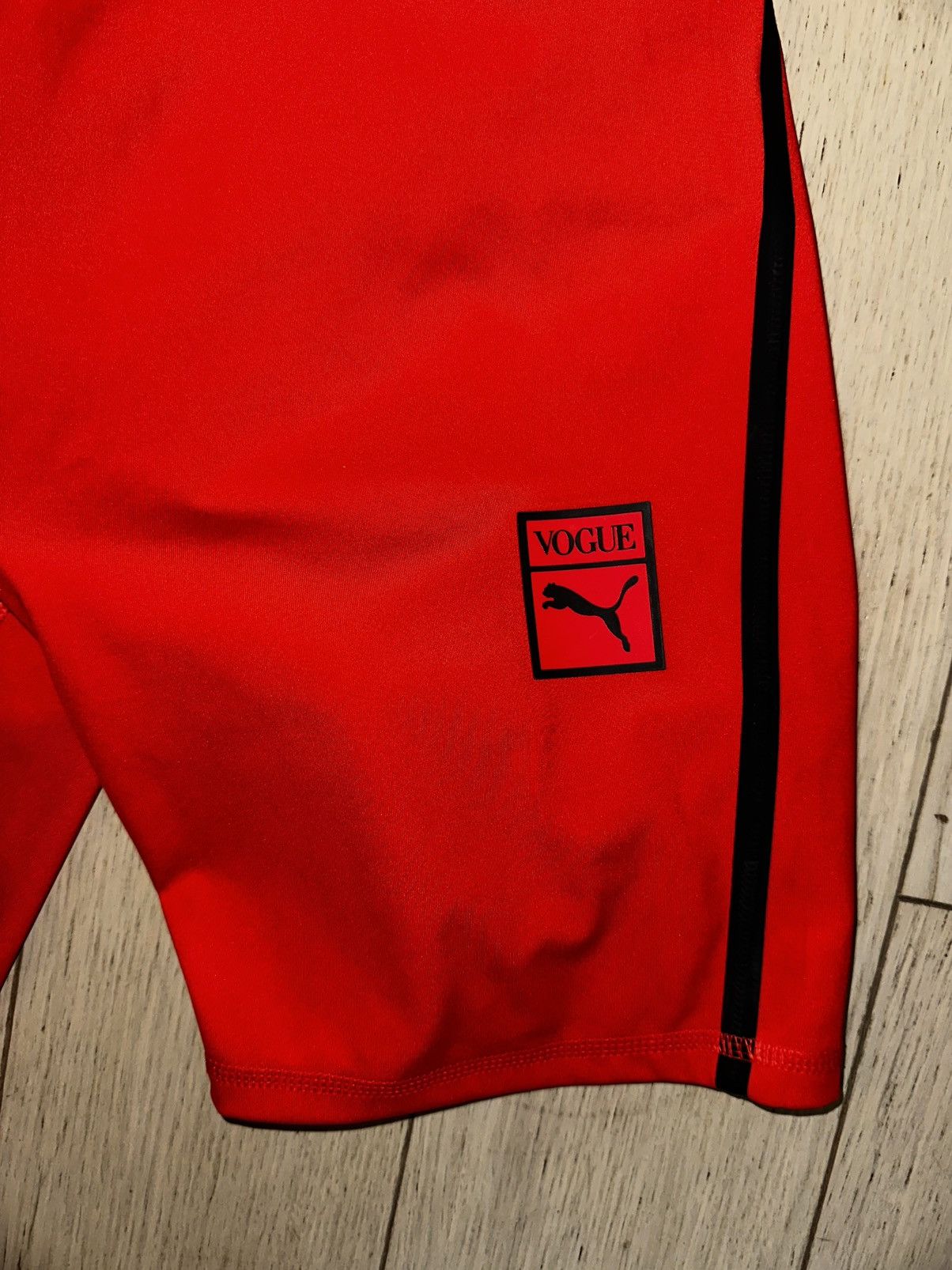 Puma PUMA X VOGUE TIGHT SHORTS Size 30" / US 8 / IT 44 - 3 Thumbnail