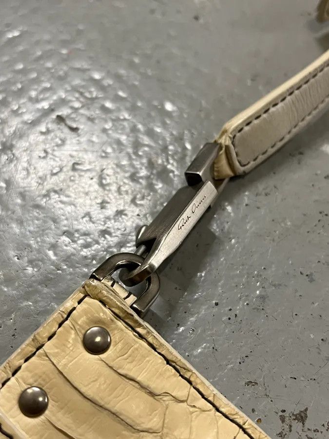Rick Owens SS2020 Rick Owens Tecuatl Python Leather Creamy White Shoulder Bag Size ONE SIZE - 8 Thumbnail
