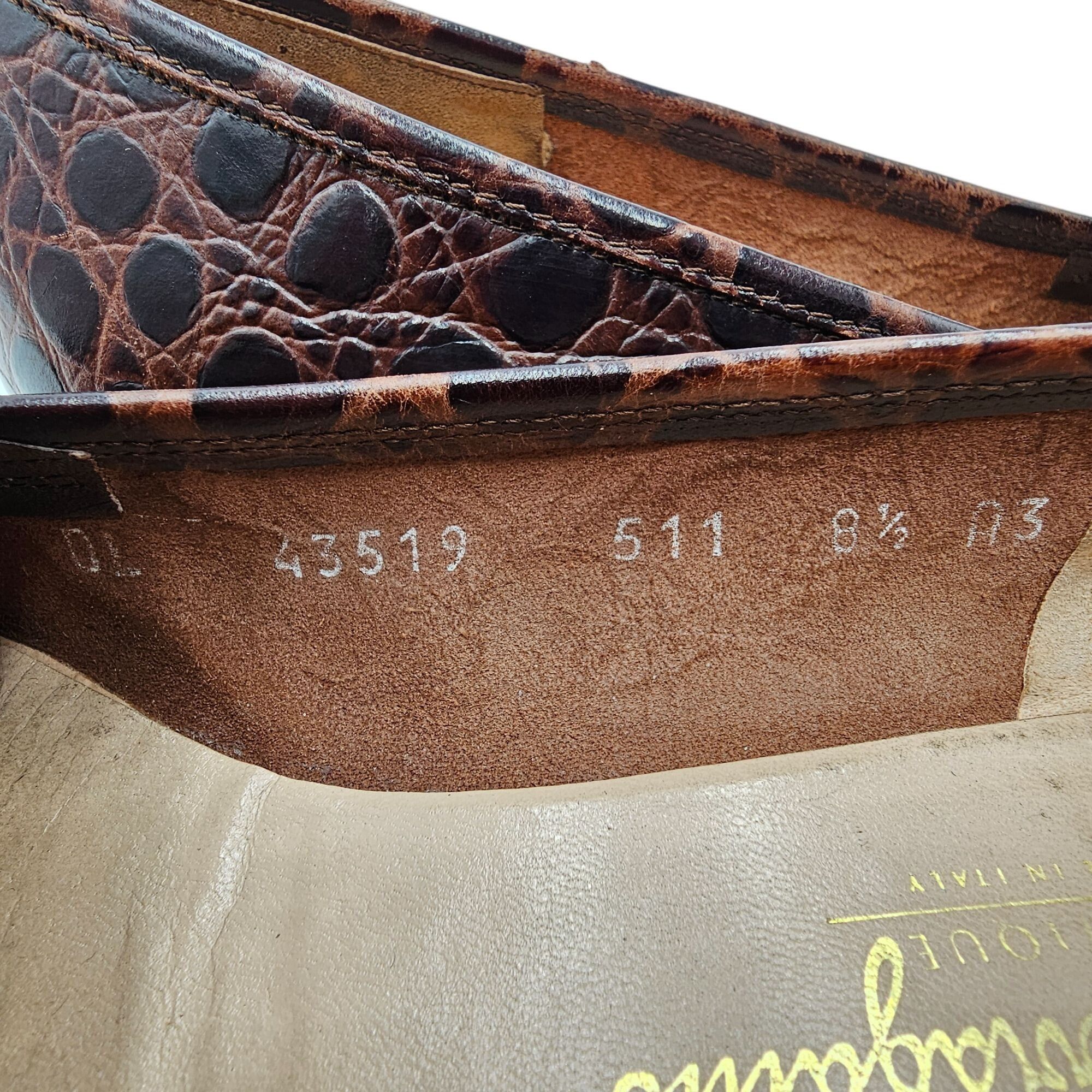 Salvatore Ferragamo Vintage Salvatore Ferragamo Italy Crocodile Alligator Emb. Size US 8.5 / IT 38.5 - 7 Thumbnail