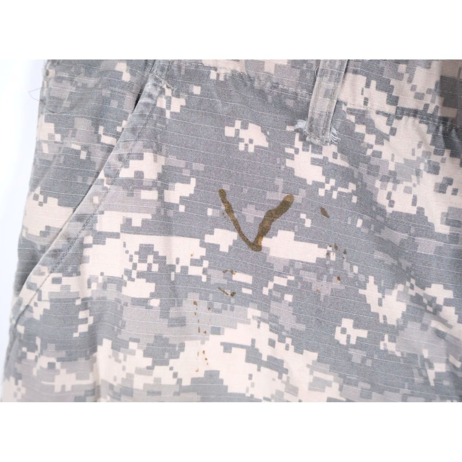 Propper VTG Propper Camouflage Cargo Pants Men's Medium Regular 34 x 31 Green Ripstop Cargo 90s Army Nature Outdoor Pockets Mens Size US 34 / EU 50 - 5 Thumbnail