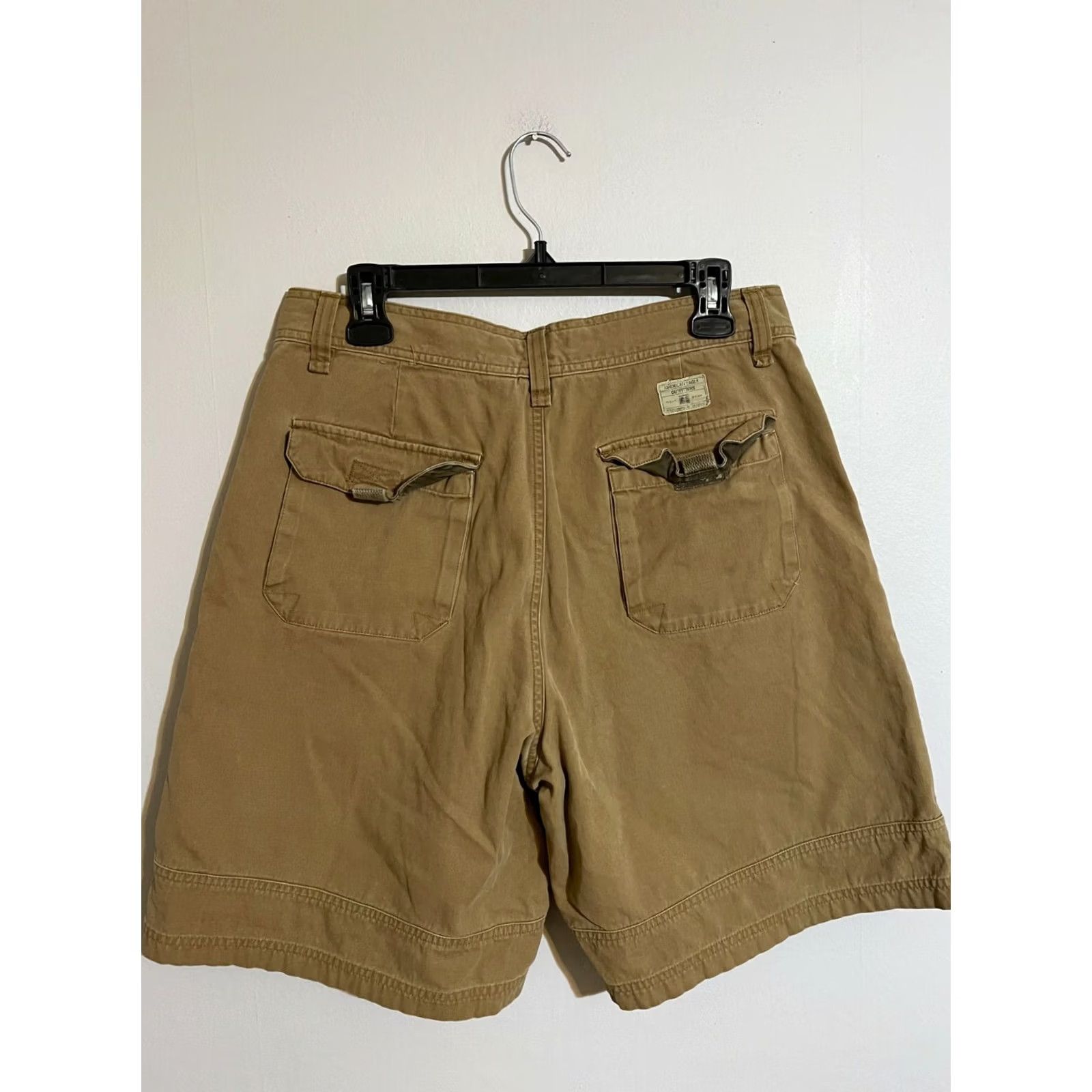 American Eagle Outfitters VINTAGE American Eagle AE Khaki Beige Zip Cargo Shorts Mens 32 Size US 32 / EU 48 - 3 Thumbnail