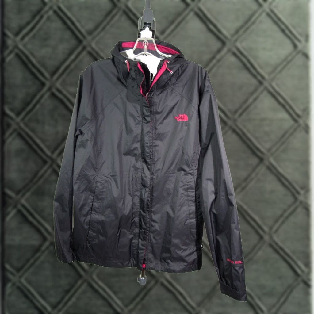 The North Face VINTAGE? The North Face Womens Black Hooded Water Resistance Jacket Womens Size XL Size XL / US 12-14 / IT 48-50 - 1 Thumbnail