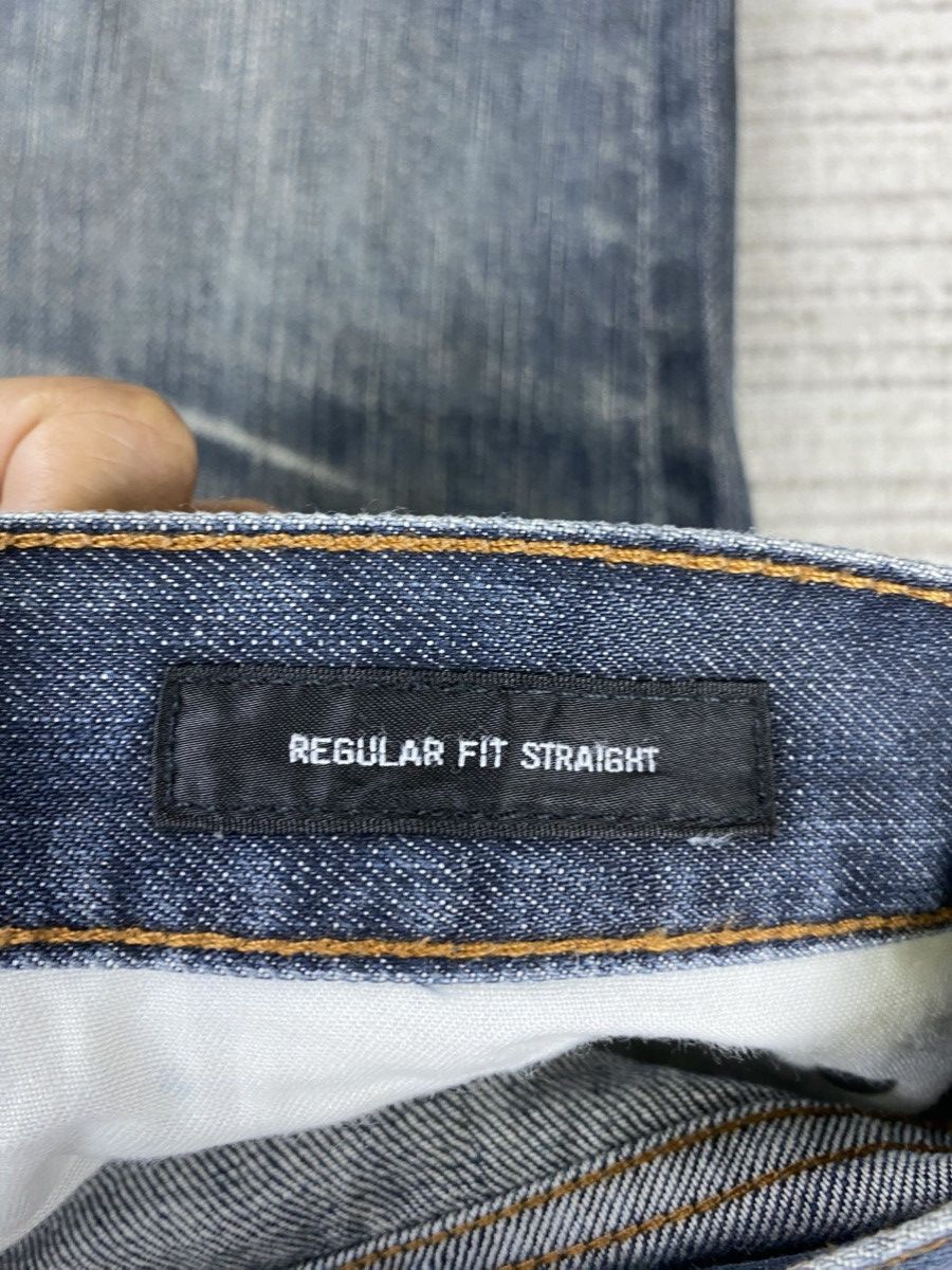 Japanese Brand × Uniqlo × Vintage Vintage Uniqlo Japan Regular Fit Straight Denim Jeans Size US 35 - 12 Thumbnail
